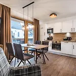 Alpenparks & Hochkoenig Aparthotel 4*