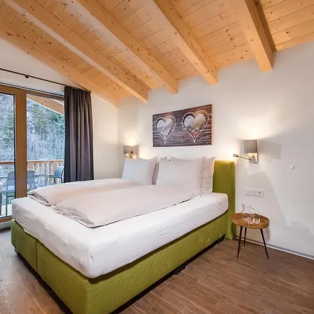 Alpenparks & Hochkoenig Ξενοδοχείο με διαμερίσματα 4*