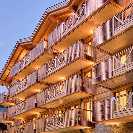 شقة فندقية Alpenparks & Hochkoenig 4*
