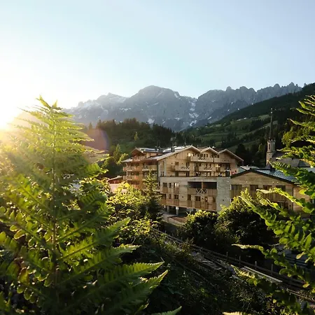 Alpenparks & Hochkoenig Hotel apartamentowy 4*