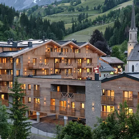 Hotel apartamentowy Alpenparks & Hochkoenig Mühlbach am Hochkönig