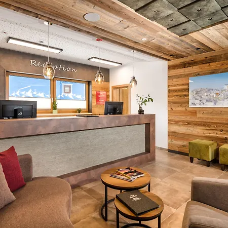 Hotel apartamentowy Alpenparks & Hochkoenig Mühlbach am Hochkönig