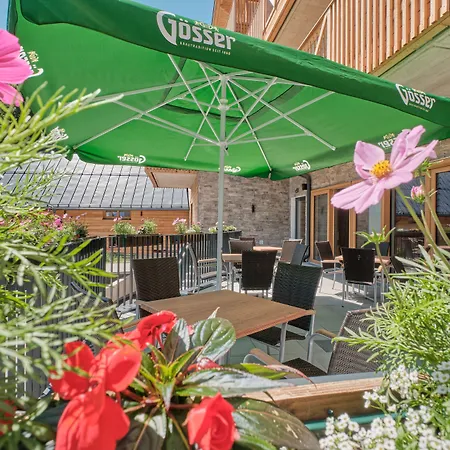 Alpenparks & Hochkoenig Hotel apartamentowy Mühlbach am Hochkönig