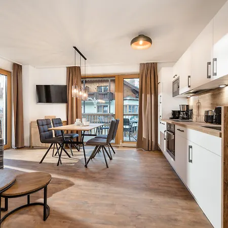 Alpenparks Hotel&apartment Hochkönig 4*