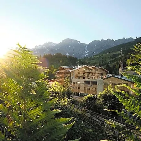 아파트호텔 Alpenparks & Hochkoenig