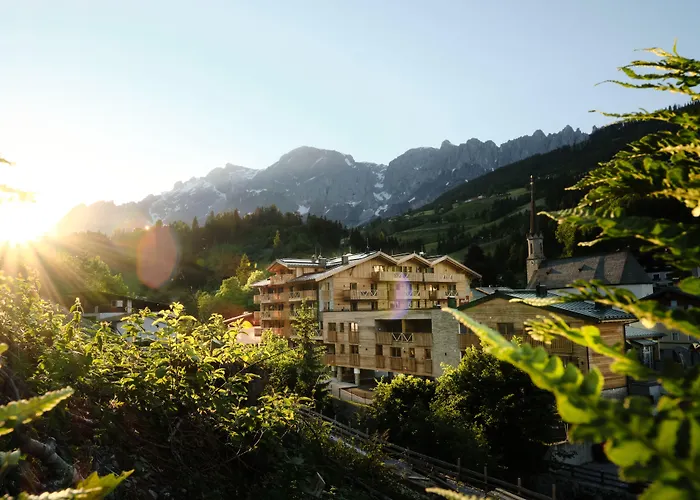 Alpenparks & Hochkoenig 4*